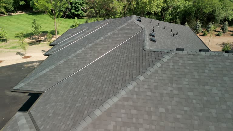 Fast & Reliable Emergency Roof Repairs in Lucasville, OH